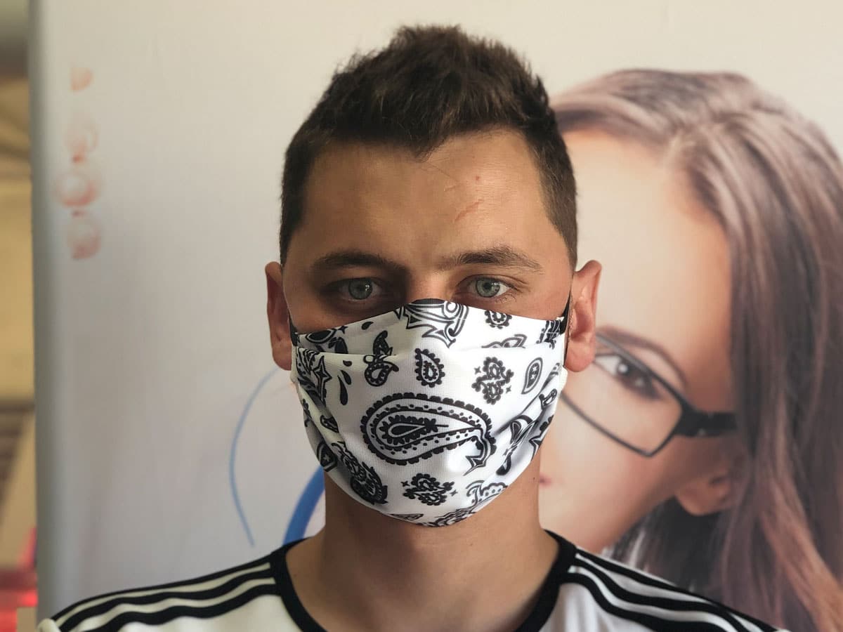 fabricant masque barrière lavable catégorie 1 certifié DGA lutte covid-19 coronavirus masque barrière bandana blanc lutte covid-19 coronavirus